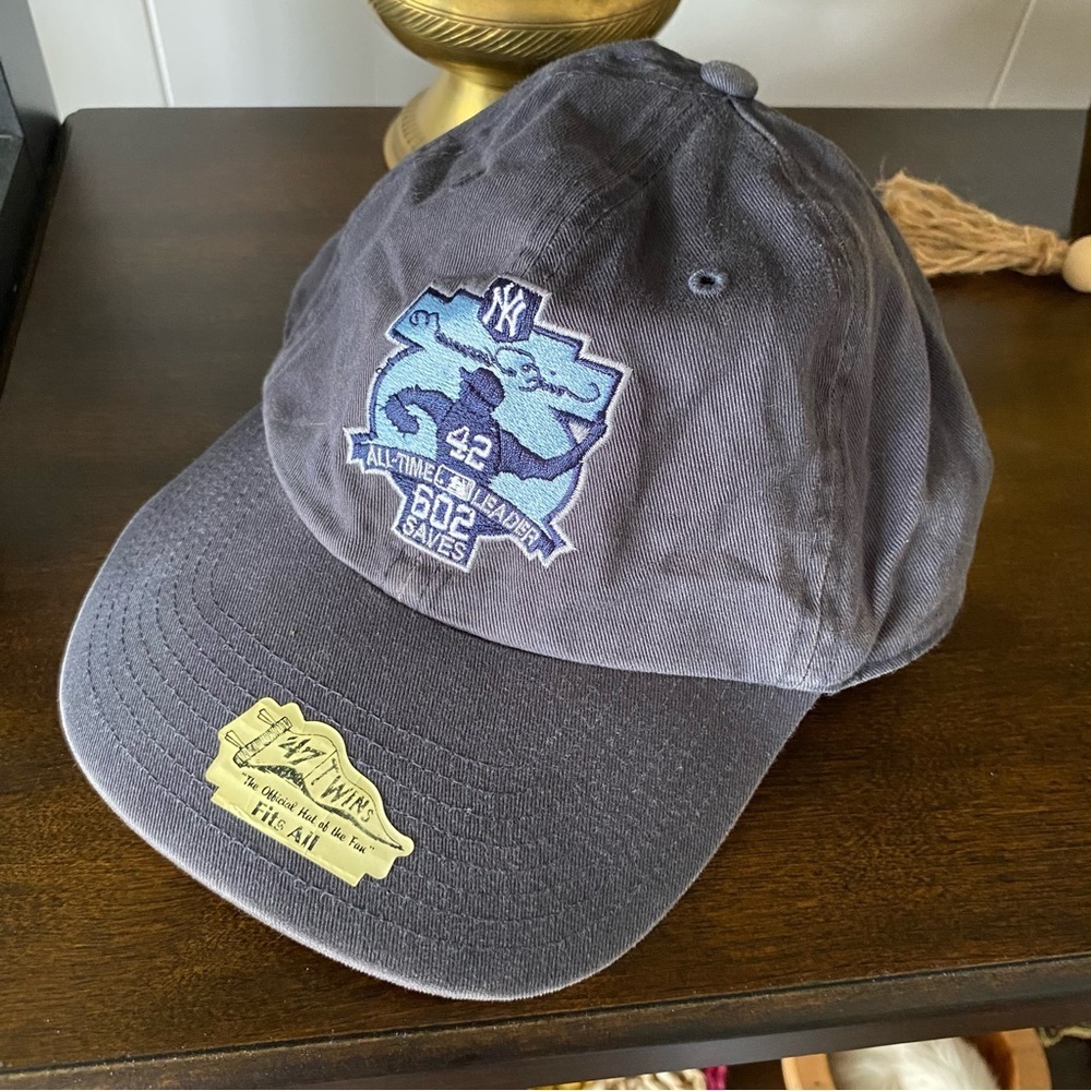 NWT 47 Twins New York Yankees Mariano Rivera 602 Saves Hat All Time Leader Grey